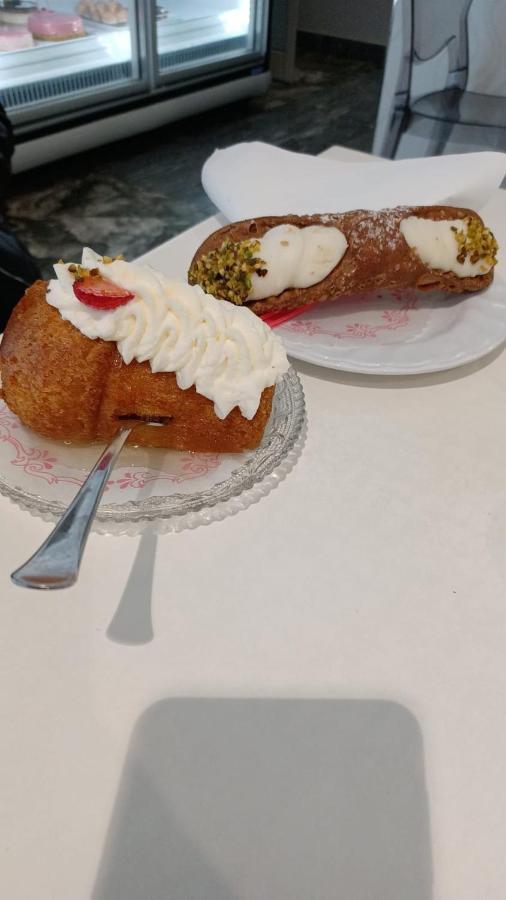 Fortezza Villa Azzurra 巴尼阿尼奥内 外观 照片